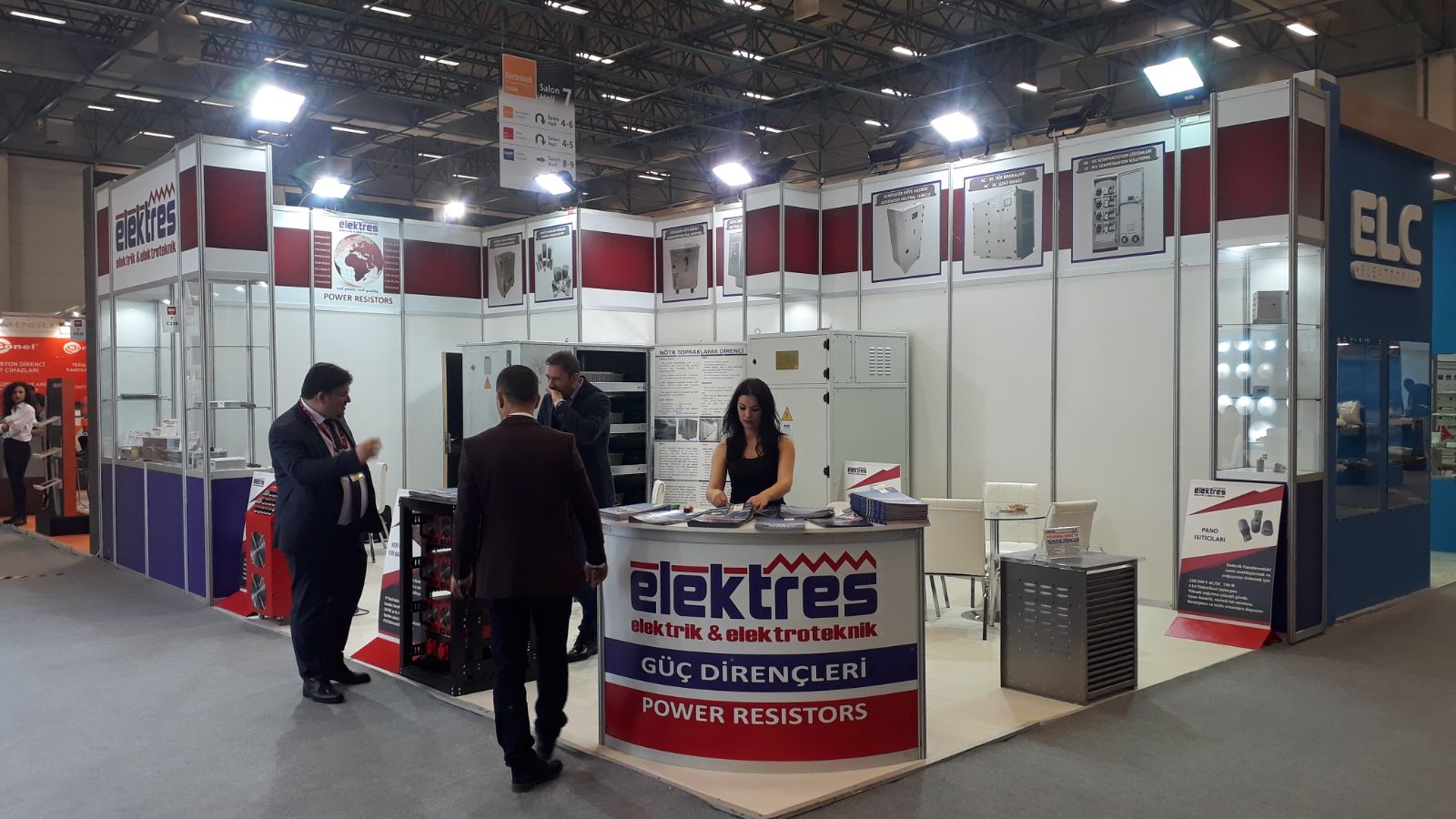 OCTANORM Köşe Stant 01